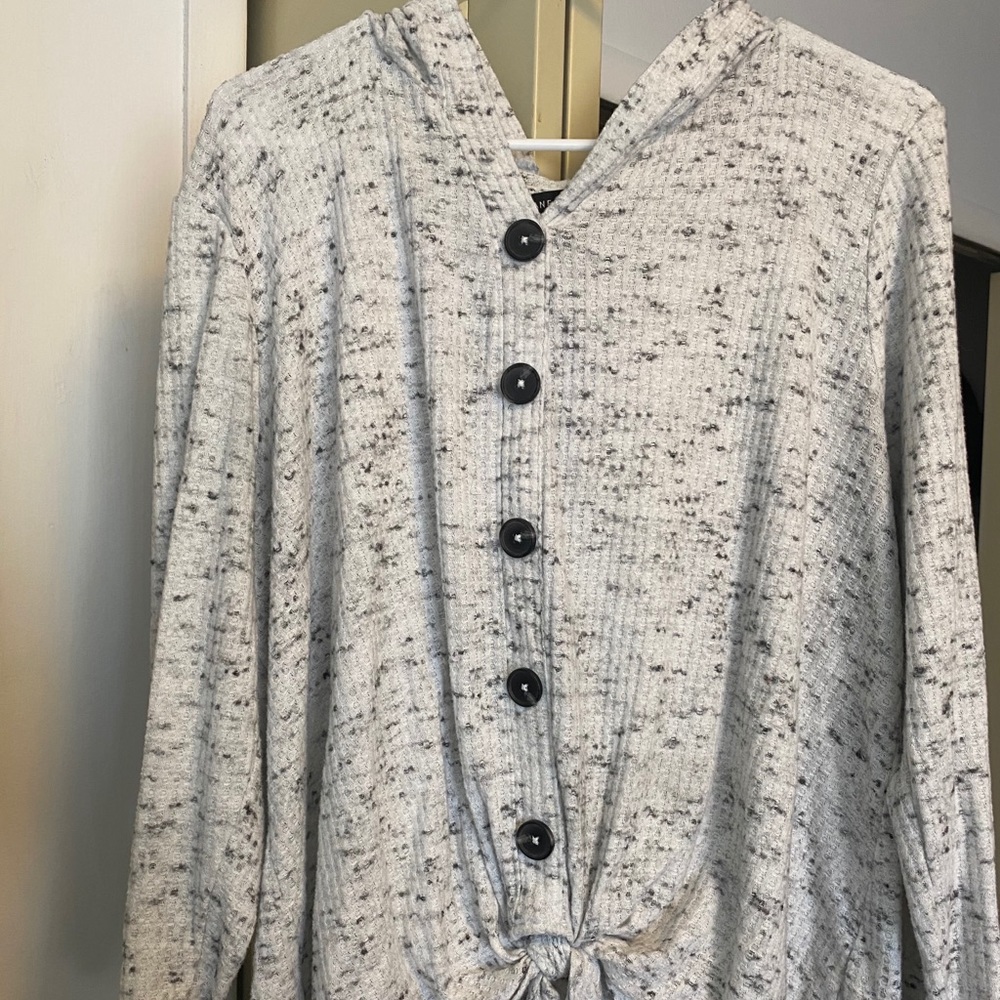Waffle knit long sleeve tee with tie+hood